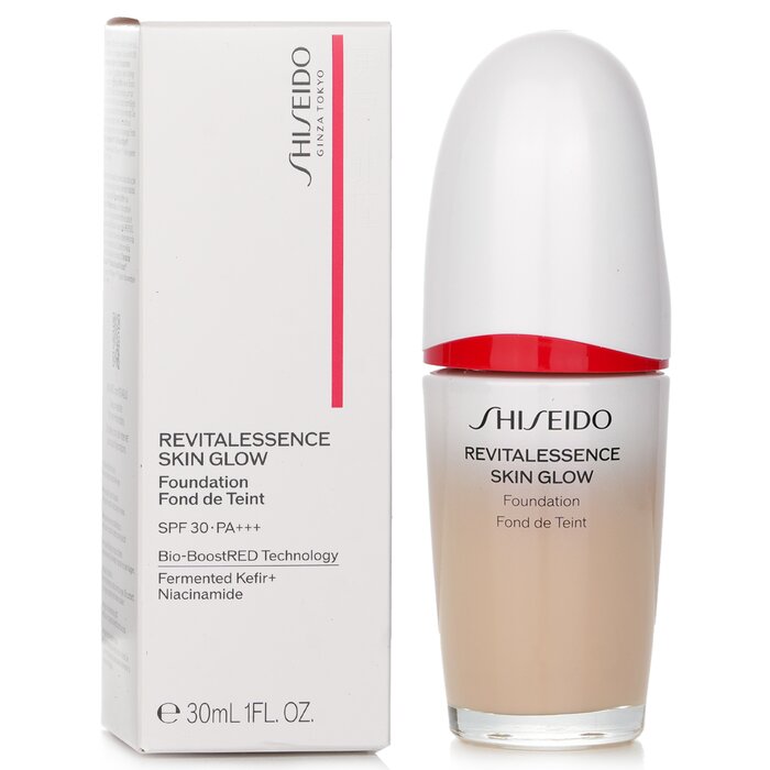 Shiseido Revitalessence Skin Glow Foundation SPF 30 30ml/1ozProduct Thumbnail