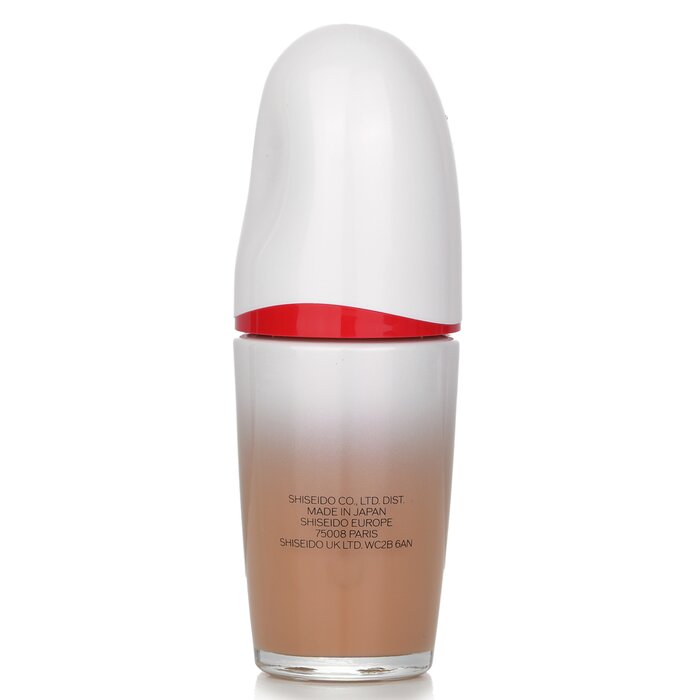Shiseido Revitalessence Skin Glow Foundation SPF 30 30ml/1ozProduct Thumbnail