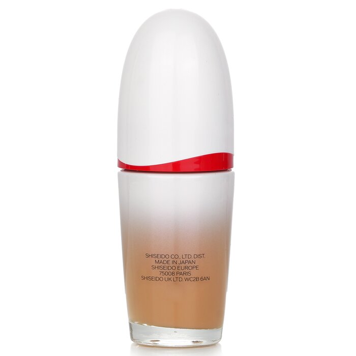 Shiseido Revitalessence Skin Glow Foundation SPF 30 30ml/1ozProduct Thumbnail