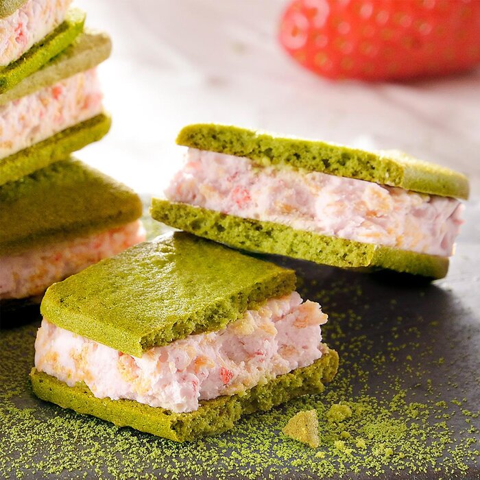 KYOTO VENETO Matcha Strawberry Chocolate Sandwiched Cookies 6pcs/1 boxProduct Thumbnail