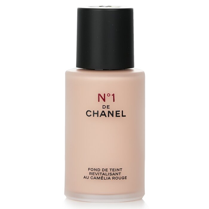 Chanel N°1 De Chanel Red Camellia Revitalizing Foundation 30ml/1ozProduct Thumbnail
