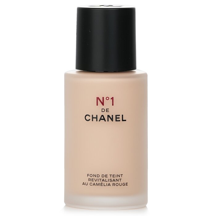 Chanel N°1 De Chanel Red Camellia Revitalizing Foundation 30ml/1ozProduct Thumbnail