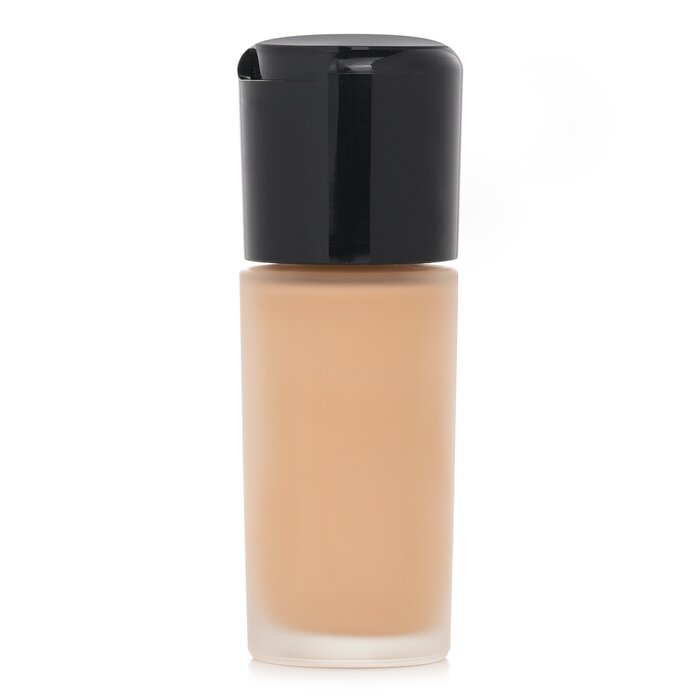 MAC Studio Radiance Serum Powered Liquid Foundation 30ml/1ozProduct Thumbnail