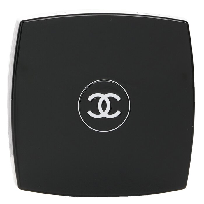 Chanel Ombre Essentielle Multi Use Longwearing Eyeshadow 2.2gProduct Thumbnail