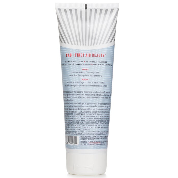 First Aid Beauty Face Cleanser 226gProduct Thumbnail