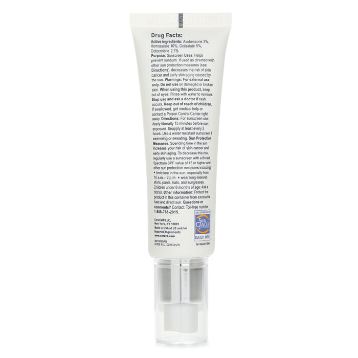 CeraVe Ultra-Light Moisturizing Lotion SPF 30 50mlProduct Thumbnail