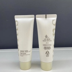 SU:M37 甦秘 Skin Saver Essential Cleansing Foam