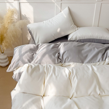 ETMall Minimalist Solid Color Moonlight White and Gray Washed Ice Silk Sheet Set, Four Pieces, Summer Cooling Double-Color Duve 1.2?????????150
