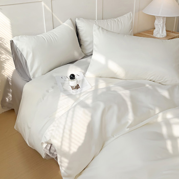 ETMall Minimalist Solid Color Moonlight White and Gray Washed Ice Silk Sheet Set Four Pieces Summer Cooling Double Color Duvet 1.5m Bedding Se