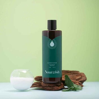 NOURWISH Scalp Retreat Weightless Conditioner 350ml