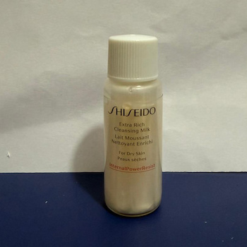 Shiseido 資生堂 鎖水防禦豐盈潔面乳 (乾性肌膚適用) 7ml