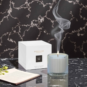 VAUCLUSE Black Rose Scented Candle 9.5 * 8.7