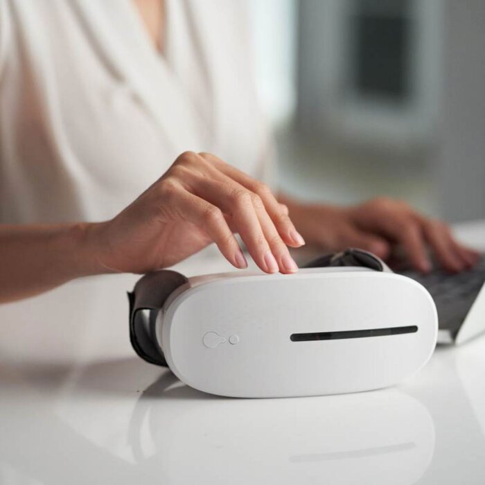 Aurai Aurai Vision Plus Hot Compress Water Vibration Eye Heat Massager Picture ColorProduct Thumbnail