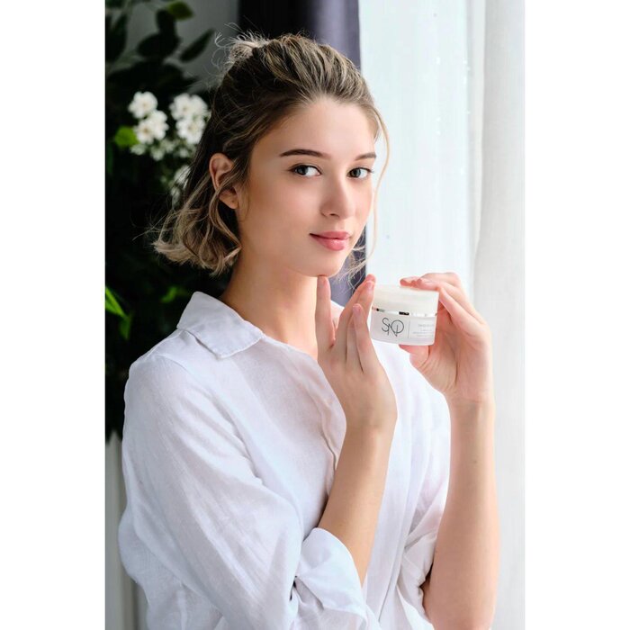 SNO Swiss Organic Daily Defense Cream 50mlProduct Thumbnail