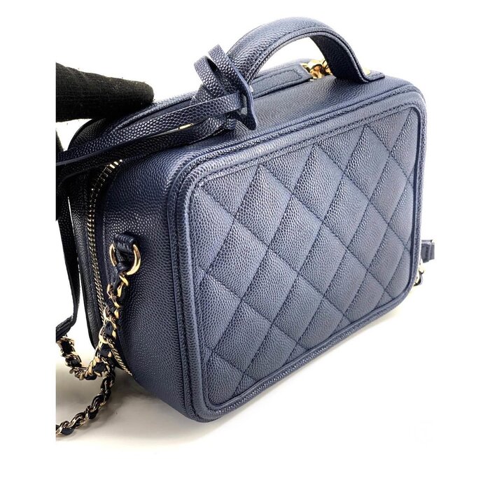 Chanel Chanel Vanity Case 17 Fixed SizeProduct Thumbnail