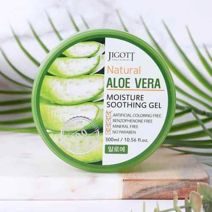 Jigott (ジゴット) Jigott Moisture Aloe Vera Soothing Gel 300mlProduct Thumbnail