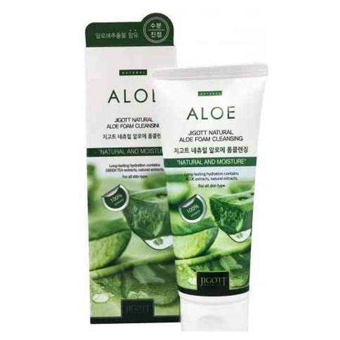 Jigott Natural Aloe Foam Cleansing 180 mlProduct Thumbnail