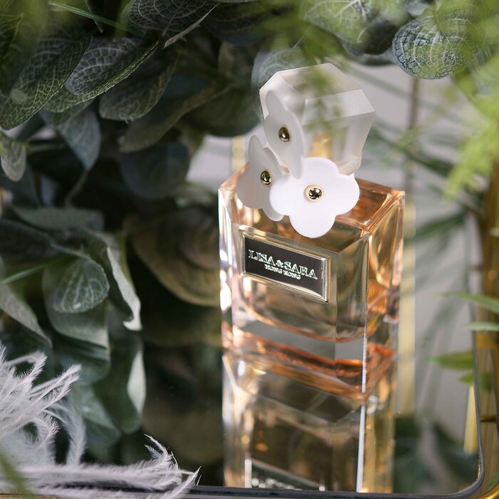 Lisa and Sara DEAR. LISA – FOUR PETALS FLORET AQUA PERFUME 60mlProduct Thumbnail