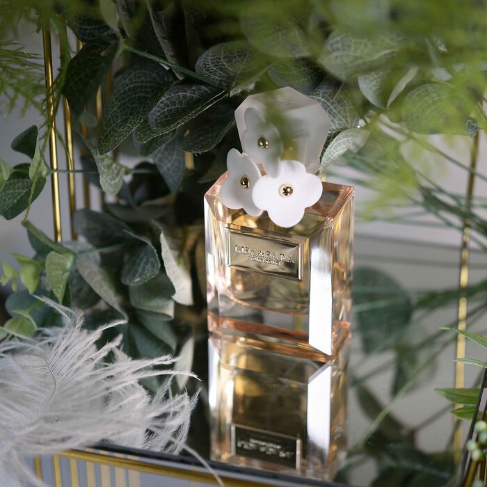 Lisa and Sara DEAR. LISA – FOUR PETALS FLORET AQUA PERFUME 60mlProduct Thumbnail