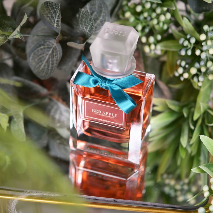 Lisa and Sara RED APPLE AQUA PERFUME 60mlProduct Thumbnail