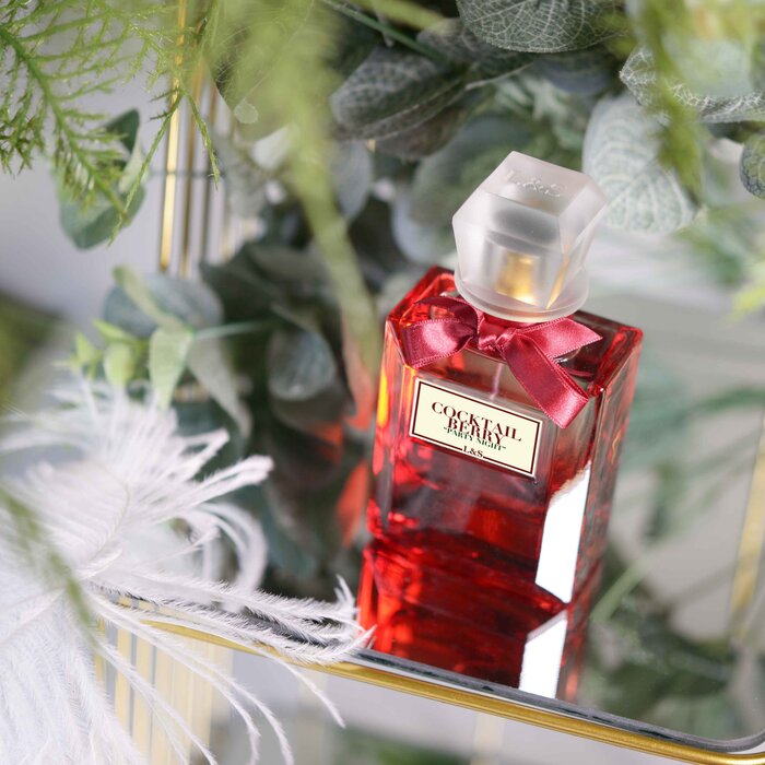 Lisa and Sara COCKTAIL BERRY AQUA PERFUME EDT 60mlProduct Thumbnail