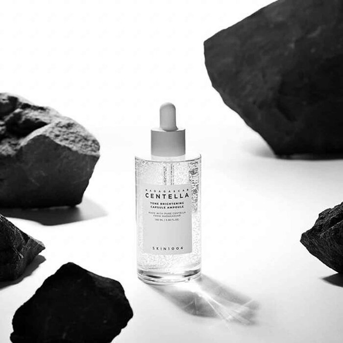 Skin1004 肌膚 1004  馬達加斯加積雪草 [美白] 微粒精華液 100mlProduct Thumbnail