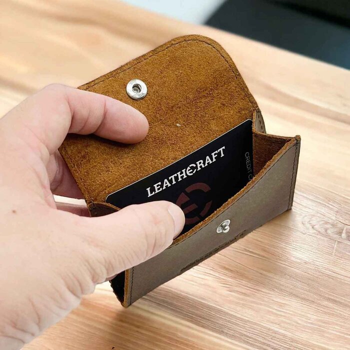 Leatheraft TRIPP Distressed Leather Business Card Case / Coin Pouch(coffee) 10.1x6.2cmProduct Thumbnail