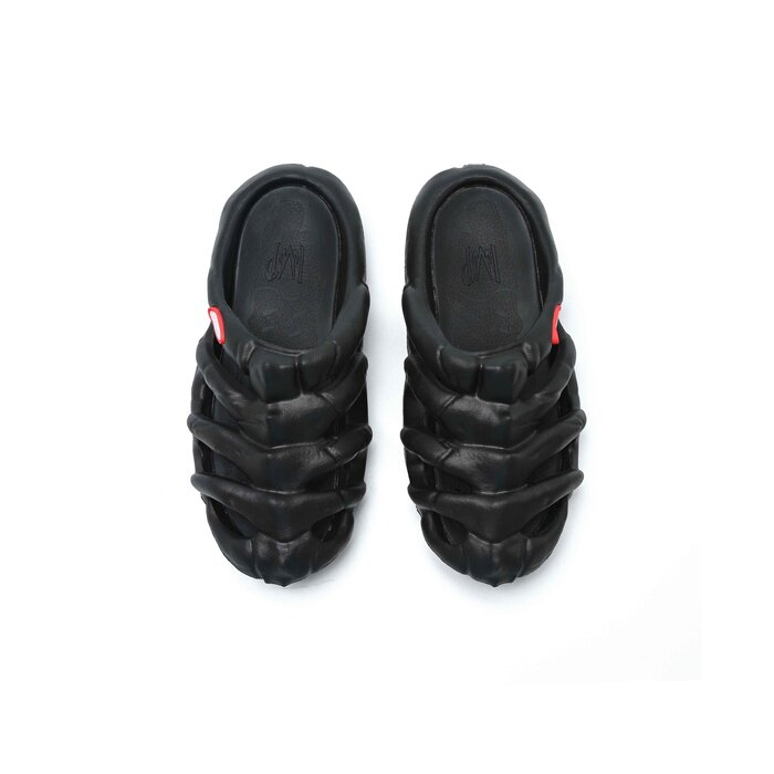 OLD ORDER BBIMP SLIPPERS BLACK 35/36Product Thumbnail