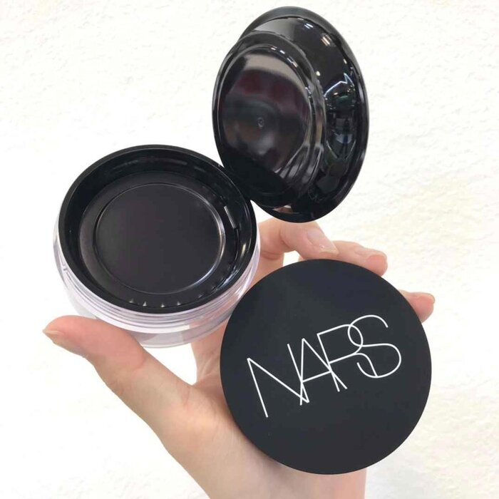NARS Light Reflecting Setting Powder Picture ColorProduct Thumbnail