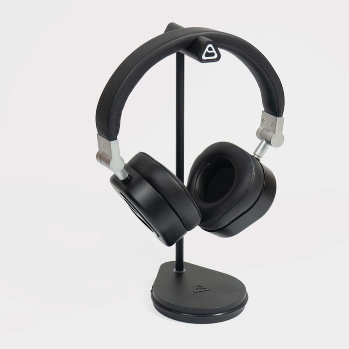 EAMUS LEVO STAND Wireless charger and headphone stand (Type G Adapter) undefinedProduct Thumbnail