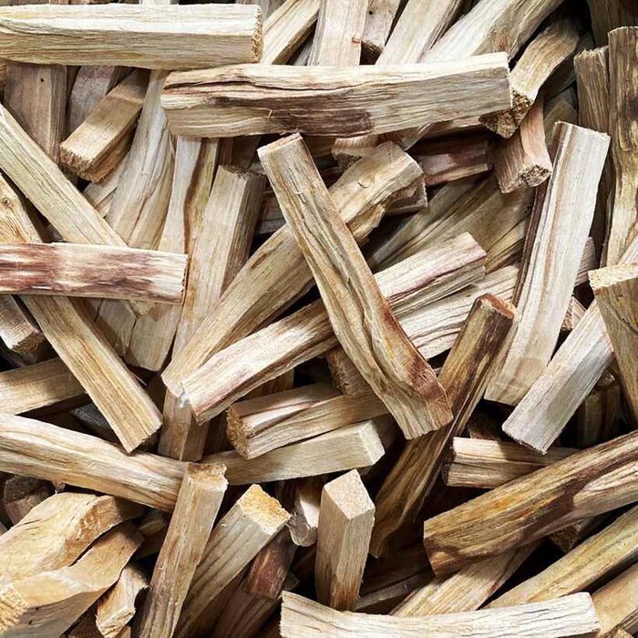La Tienda Premium Ecuadorian Palo Santo Wood Stick 96gProduct Thumbnail