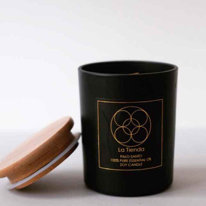 라 티엔다 La Tienda Palo Santo Soy Candle 140gProduct Thumbnail