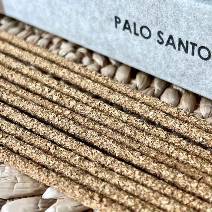 La Tienda Palo Santo Hand-rolled Incense Stick 30'sProduct Thumbnail