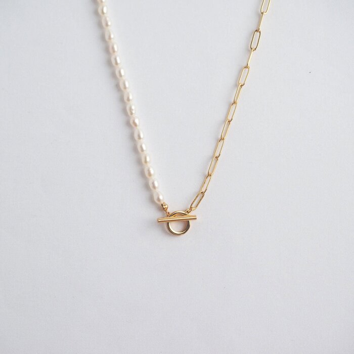 eclater jewellery Pearls T-bar Gold Tone Necklace 38cmProduct Thumbnail