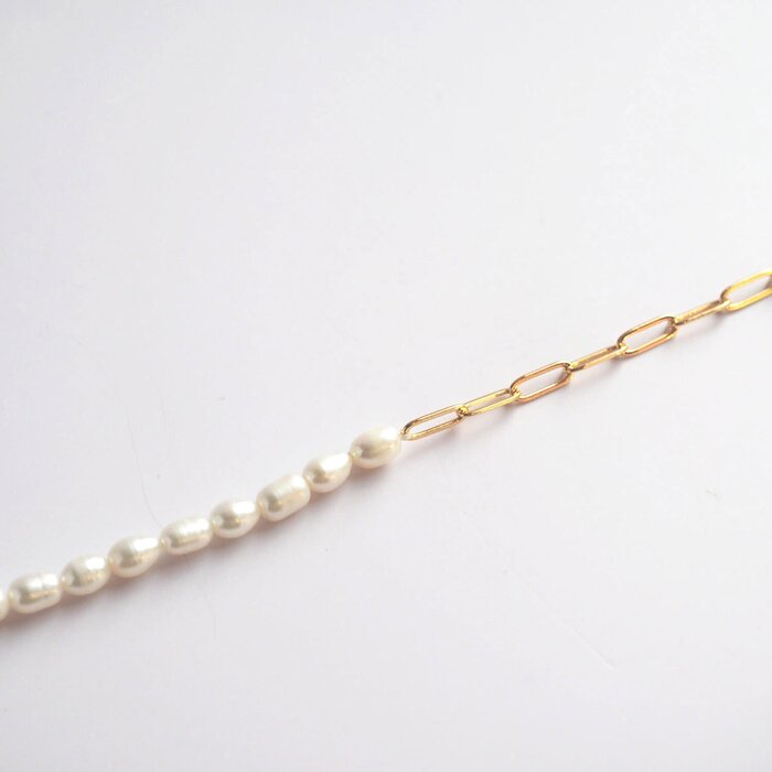 eclater jewellery Pearls T-bar Gold Tone Bracelet 18cmProduct Thumbnail