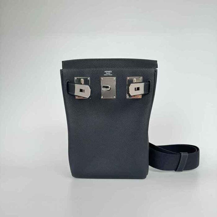 Hermes Hac a Dos PM Mono strap sack 3Y Caban Picture Color