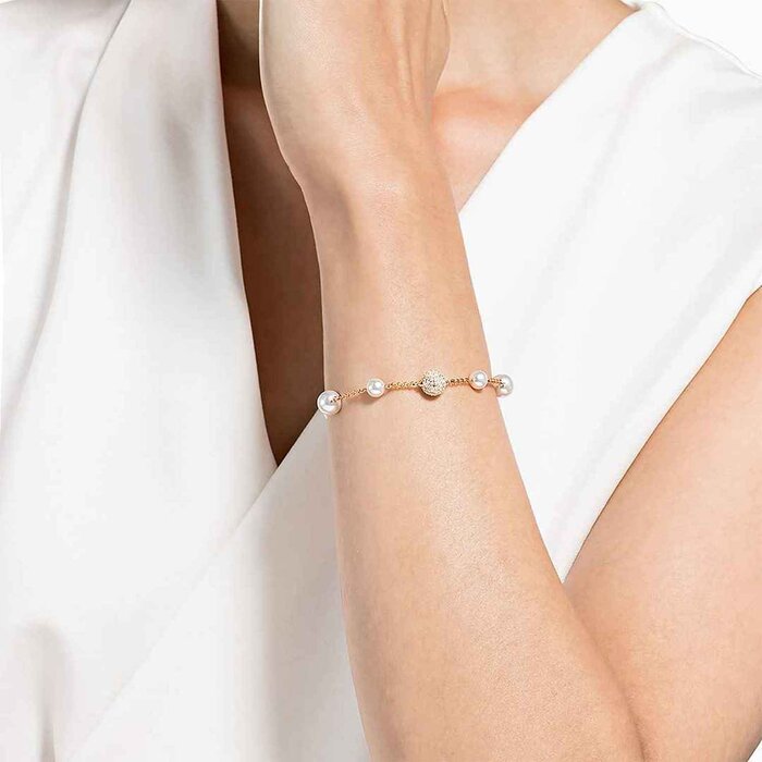 Swarovski SWAROVSKI REMIX Swarovski soft pearl bracelet invisible magnetic clasp rose gold plated 5365738 Picture ColorProduct Thumbnail