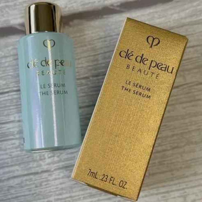 Cle De Peau The Serum 7mlProduct Thumbnail
