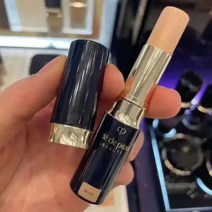 Cle De Peau CORRECTEUR VISAGE N CONCEALER (NEW) undefinedProduct Thumbnail