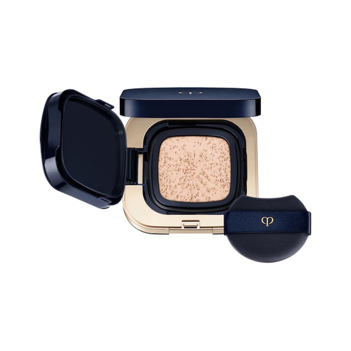 Cle De Peau Radiant Cushion Foundation Dewy SPF25 15g (Fresh, hydrating, essence like) undefinedProduct Thumbnail