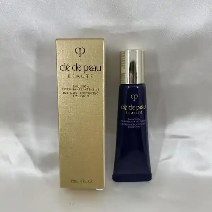 Cle De Peau INTENSIVE FORTIFYING EMULSION 125mlProduct Thumbnail