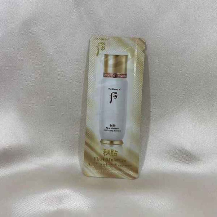 Whoo (The History Of Whoo) First Care Anti & Aging Moisture Essence 20pcsProduct Thumbnail