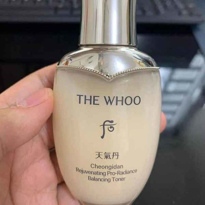 Whoo (The History Of Whoo) 后 (皇后的秘訣) Cheongidan Rejuvenating Pro Radiance Balancing Toner 150mlProduct Thumbnail