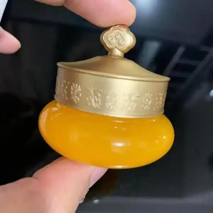 Whoo (The History Of Whoo) Intensive Nutritive Cream 10mlProduct Thumbnail
