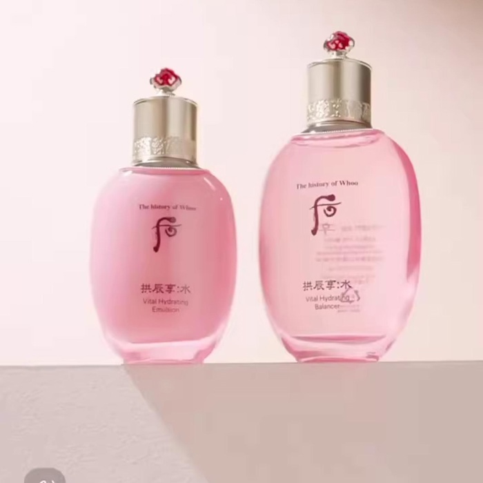 Whoo (The History Of Whoo) Gongjinhyang Vital Hydrating Set Set (150ml#110mProduct Thumbnail