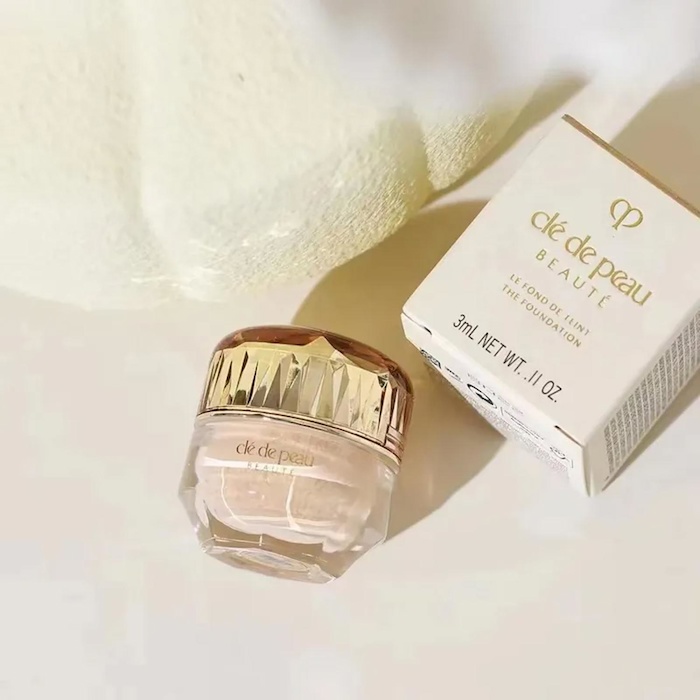 Cle De Peau CPB THE FOUNDATION 28ml undefinedProduct Thumbnail