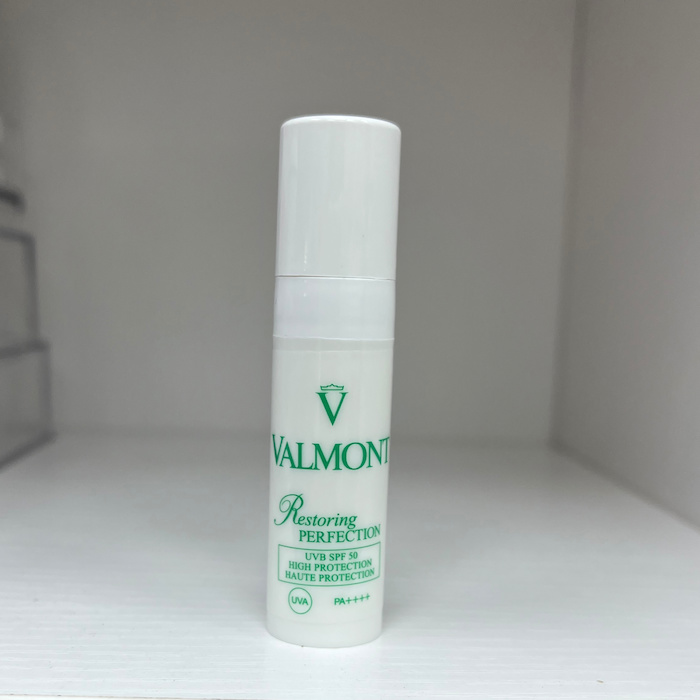 Valmont Clear Sunscreen 5ml Travel Size 5mlProduct Thumbnail
