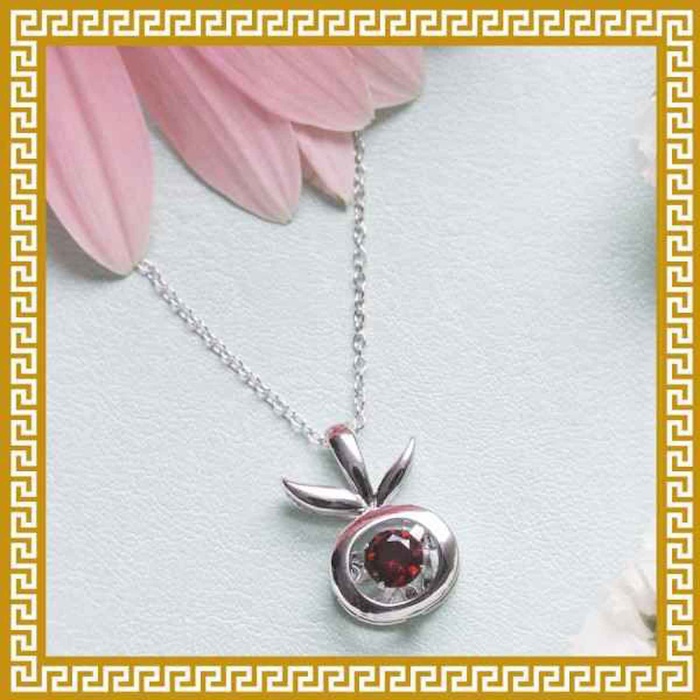 Ji Qing Tang Garnet Crystal Motion Pendant Necklace HealthProduct Thumbnail