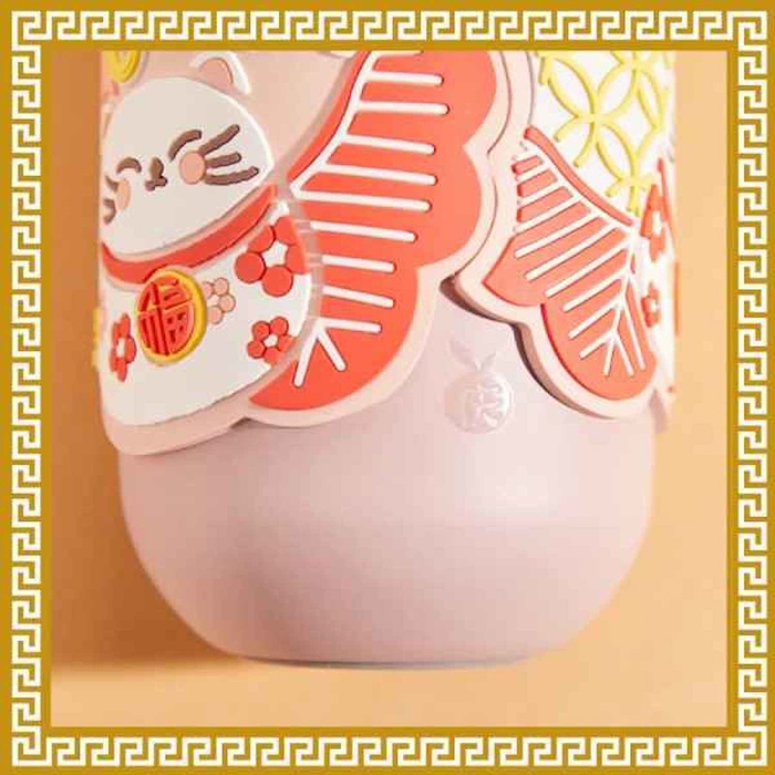 Ji Qing Tang Luck in Hand Fortune Cat Vacuum Bottle MultiProduct Thumbnail