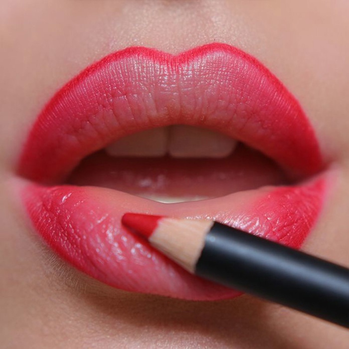 LORD&BERRY ULTIMATE Lip Liner, Rosso undefinedProduct Thumbnail